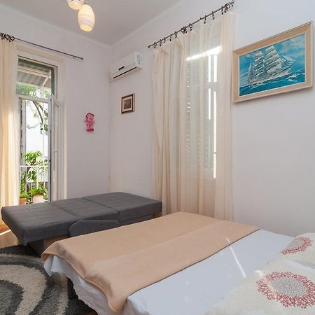 Apartment Vedrana Спліт Екстер'єр фото