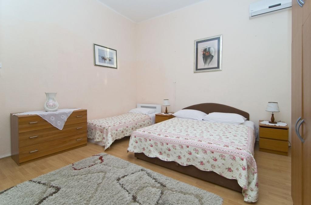 Apartment Vedrana Спліт Номер фото