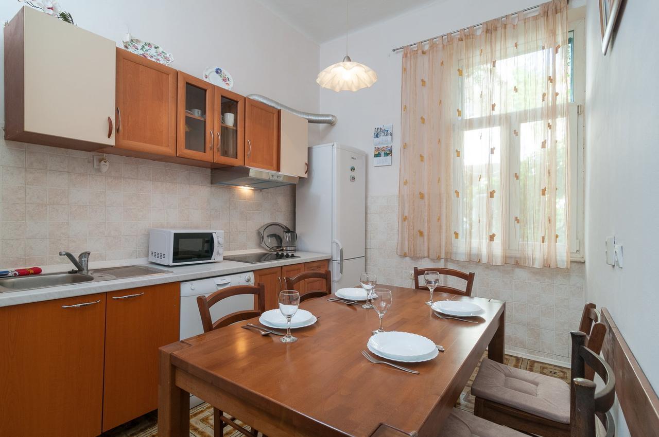 Apartment Vedrana Спліт Екстер'єр фото